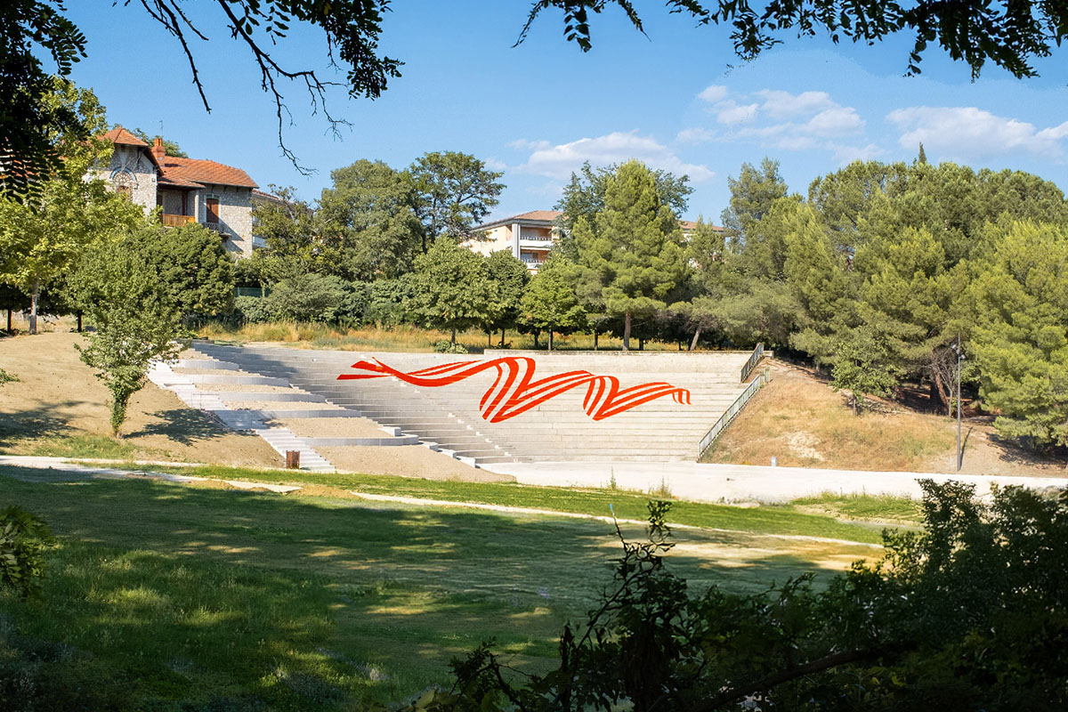 fresque en anamorphose réalisé pour la ville de manosque